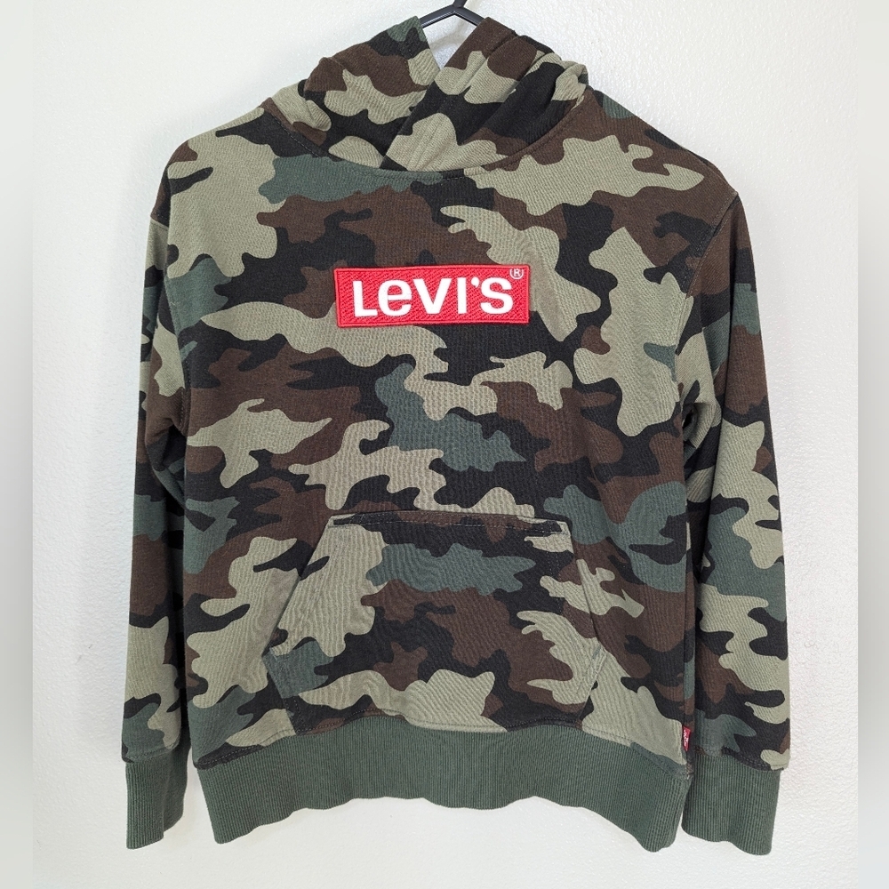 Levi's Boys Camo Hoodie size small 8-10